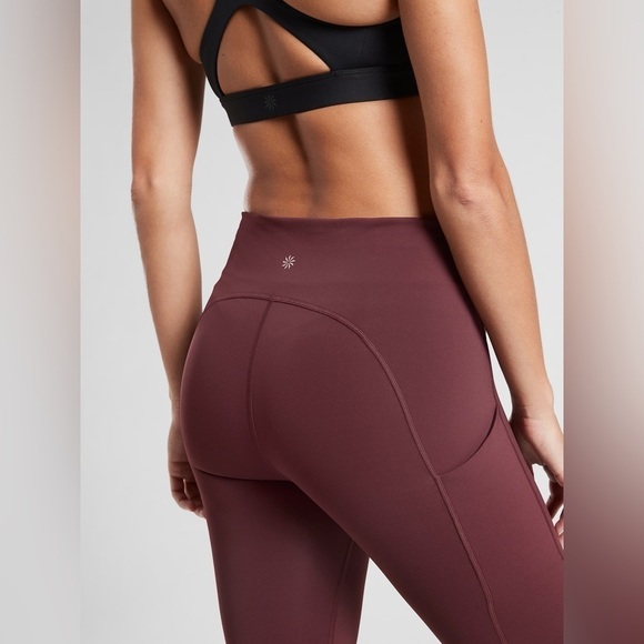 Athleta Ultimate Stash Pocket Tight in Decadent Chocolate, Size MP - Picture 3 of 9